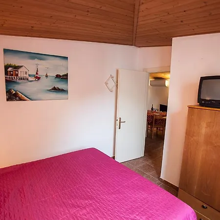 Apartment In 25070 Rosolina Mare
